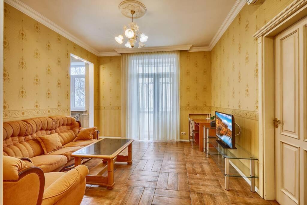 Apartment Near Bessarabsky Square Kiev Luaran gambar