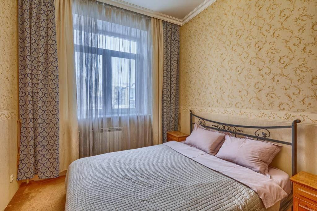 Apartment Near Bessarabsky Square Kiev Luaran gambar