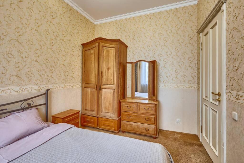 Apartment Near Bessarabsky Square Kiev Luaran gambar