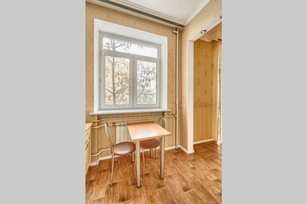 Apartment Near Bessarabsky Square Kiev Luaran gambar