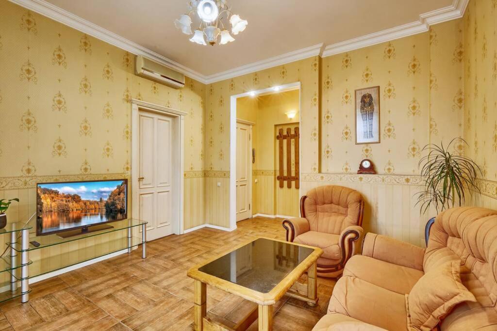 Apartment Near Bessarabsky Square Kiev Luaran gambar